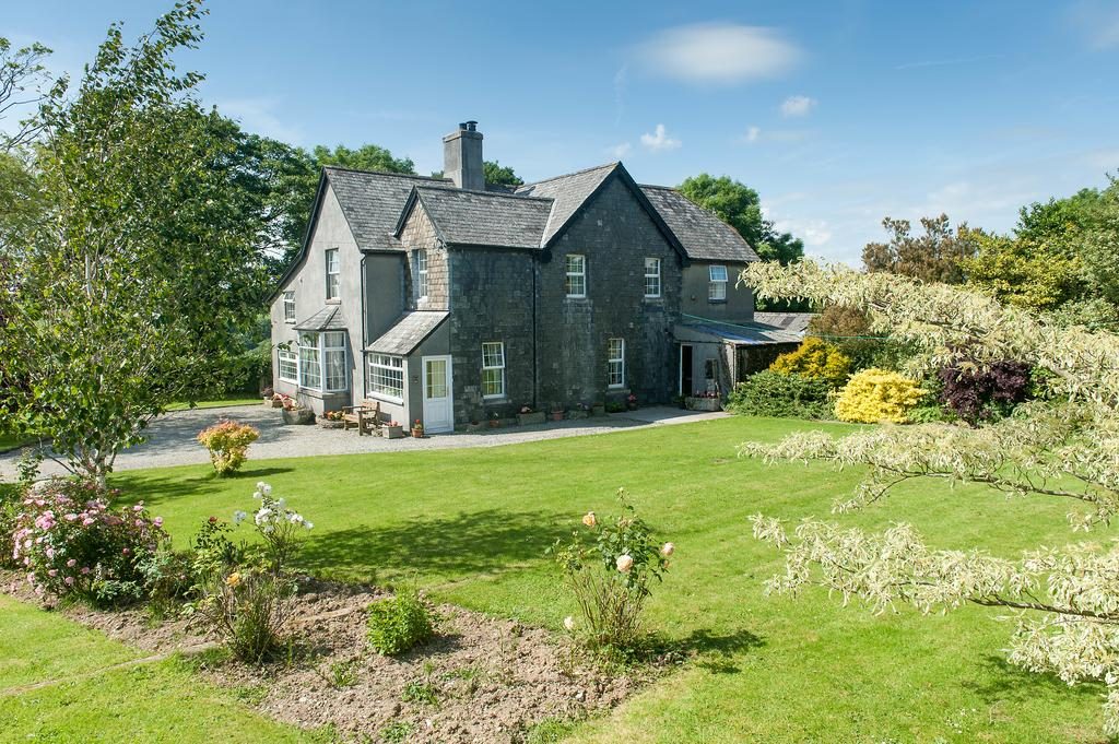 Higher Woodley Farm Bed & Breakfast in Devon About us